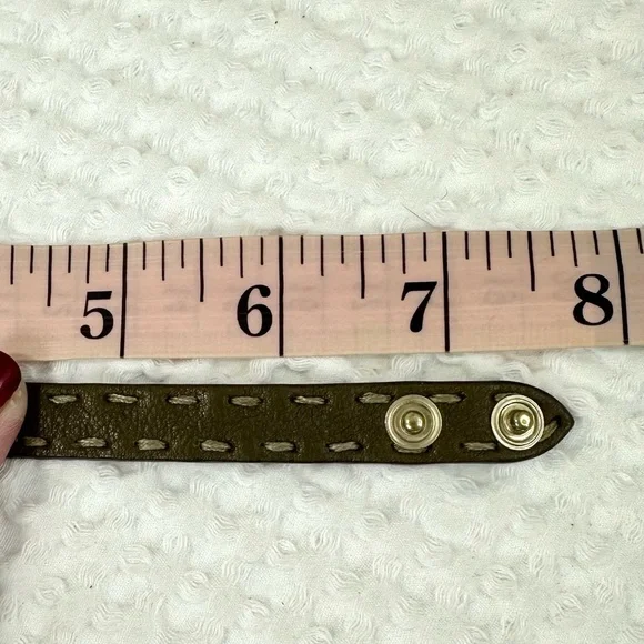 ❌SOLD 🤎Fendi Leather Horse Wrap Bracelet - Picture 7 of 8